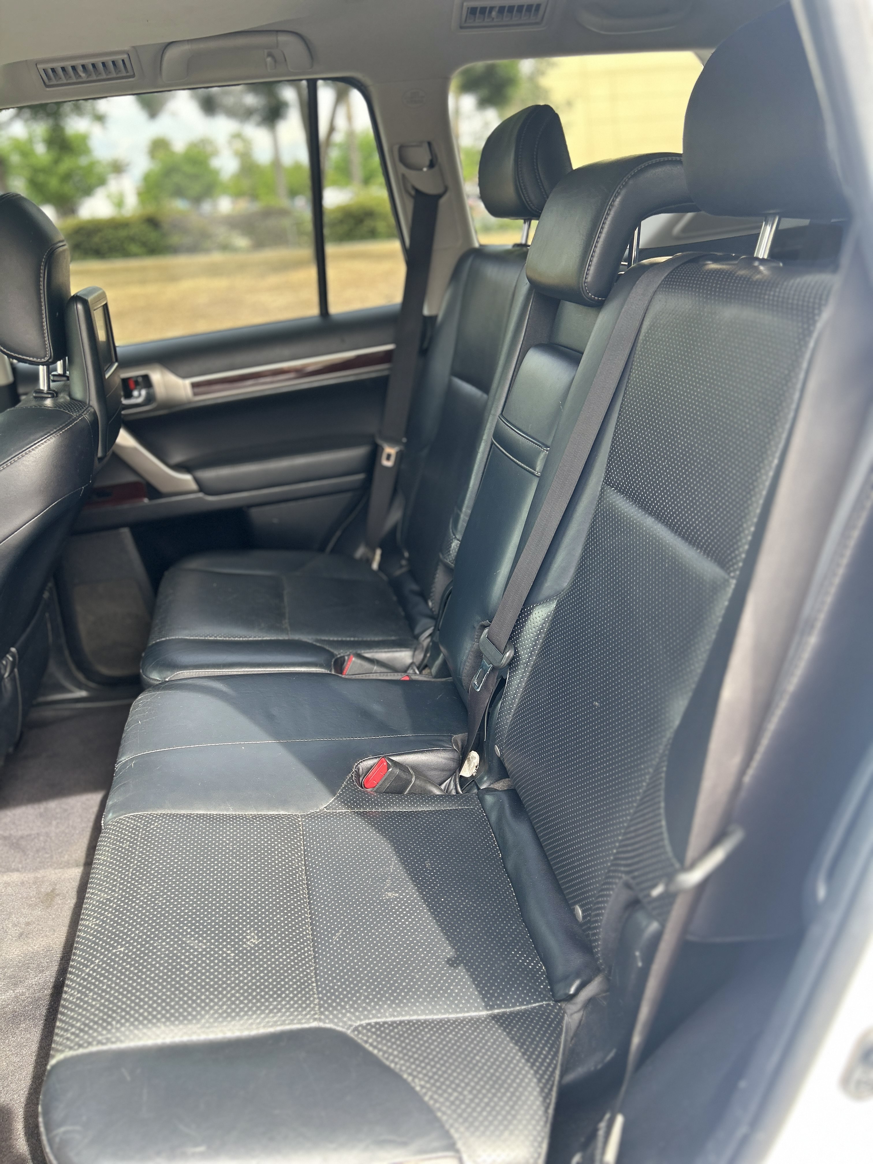 Used 2014 Lexus GX 460 Luxury AWD/4WD image 25