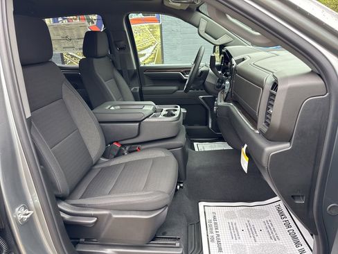 New 2026 Chevrolet Silverado 1500 LT AWD/4WD image 5