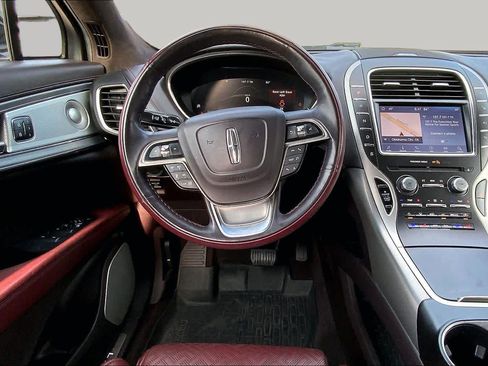 Used 2019 Lincoln Nautilus Black Label AWD/4WD image 6