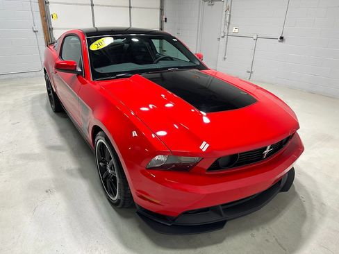 Used 2012 Ford Mustang Boss 302 w/ Boss 302 Accessory Pkg RWD image 3