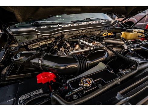 Used 2019 Ford F350 Lariat w/ Lariat Ultimate Package image 37