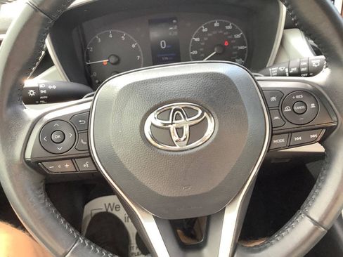 Used 2023 Toyota Corolla SE FWD image 47