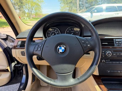 Used 2009 BMW 328i xDrive Sedan AWD/4WD image 35