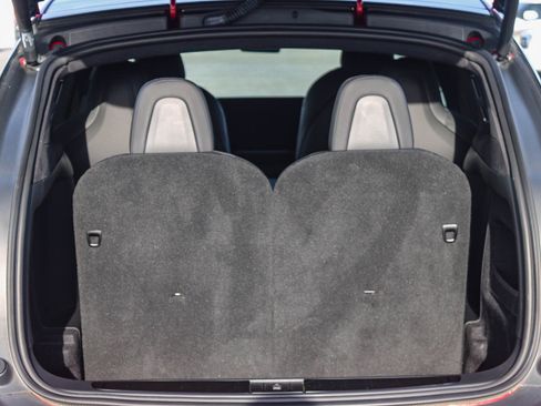 Used 2022 Tesla Model X Plaid image 26