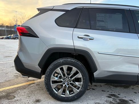 New 2025 Toyota RAV4 Limited image 8