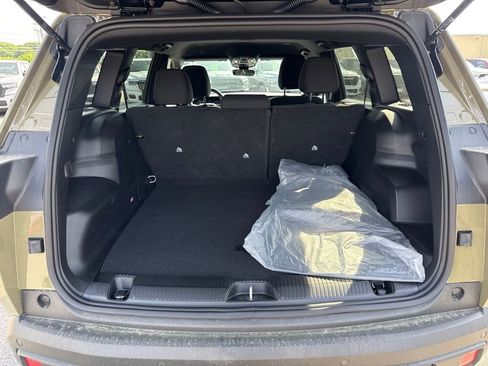 New 2026 Jeep Cherokee Laredo AWD/4WD image 23