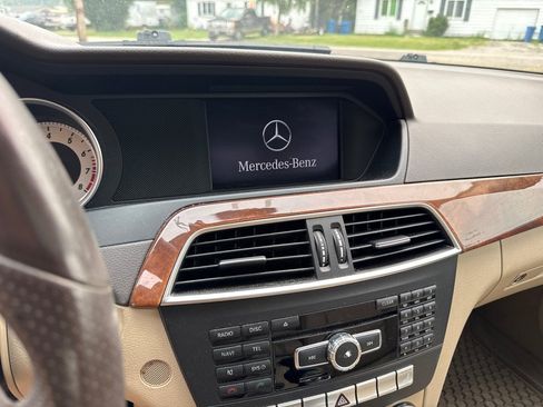 Used 2012 Mercedes-Benz C 300 4MATIC Sedan image 16