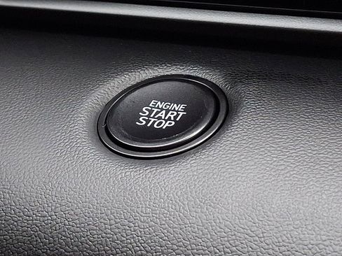 New 2026 Hyundai Elantra SEL Sport FWD image 18