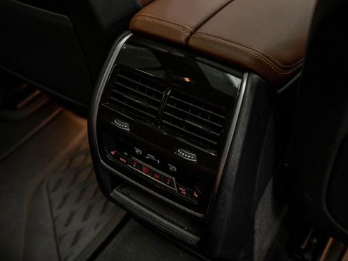 Used 2023 BMW X5 xDrive40i w/ Executive Package image 28