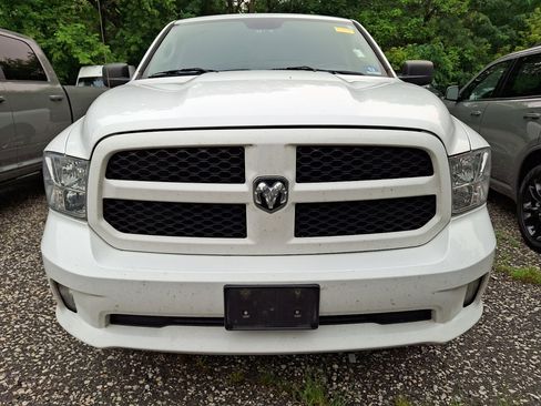 Used 2018 RAM 1500 Express w/ Express Value Package AWD/4WD image 2