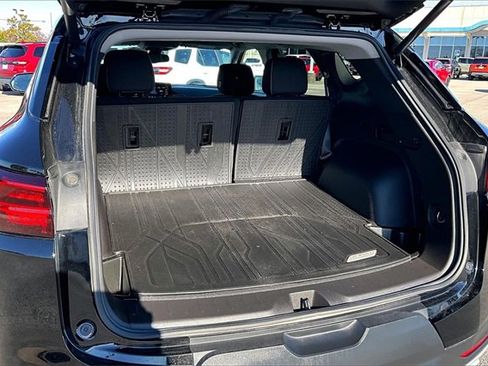 Used 2024 Chevrolet Blazer LT w/ Convenience Package image 31