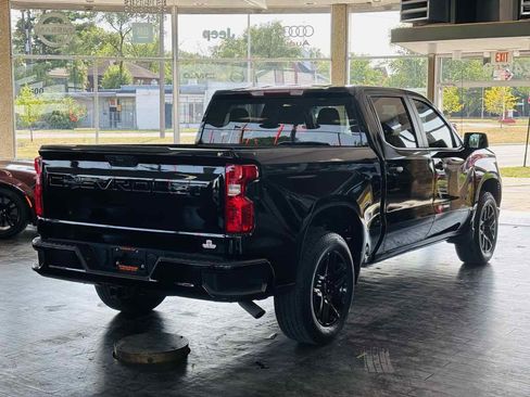 Used 2024 Chevrolet Silverado 1500 Custom w/ LPO, Dark Essentials Package AWD/4WD image 7