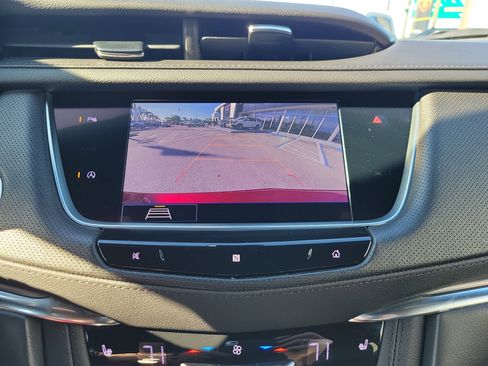 Used 2020 Cadillac XT5 Luxury image 10