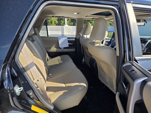 Used 2016 Toyota 4Runner Limited image 25