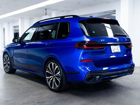 Used 2024 BMW X7 M60i AWD/4WD image 4