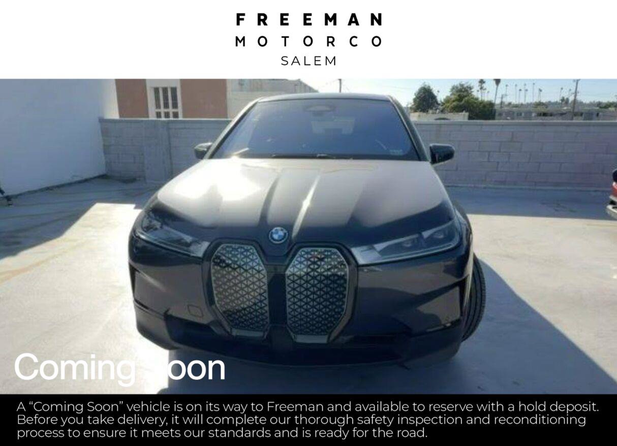 Used 2024 BMW iX xDrive50 w/ Premium Package AWD/4WD image 1