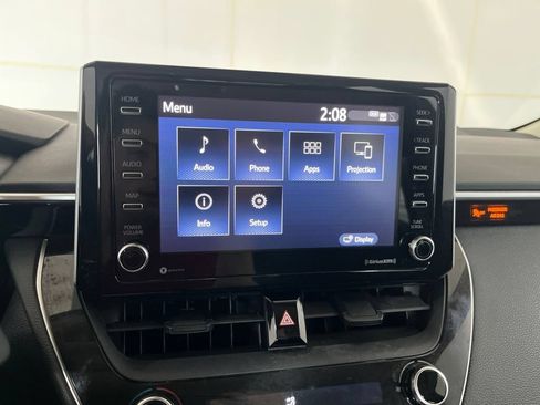 Used 2021 Toyota Corolla LE FWD image 63