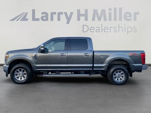 Certified 2019 Ford F250 Lariat w/ Chrome Package AWD/4WD image 2