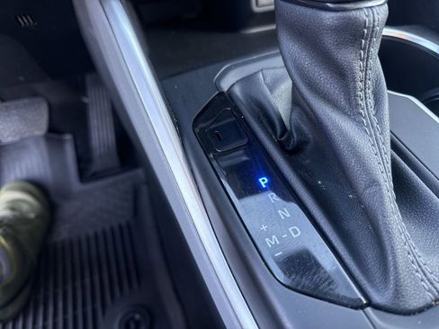 Used 2023 Toyota Highlander XLE image 34