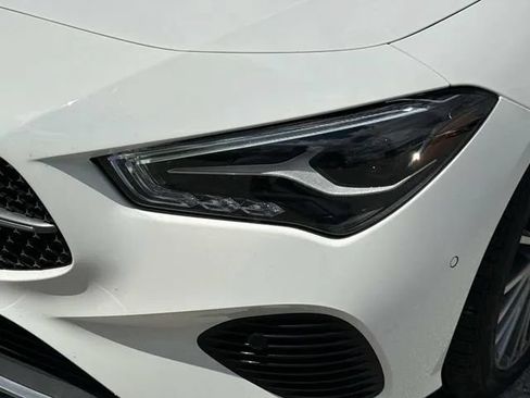 Used 2025 Mercedes-Benz CLA 250 4MATIC image 11