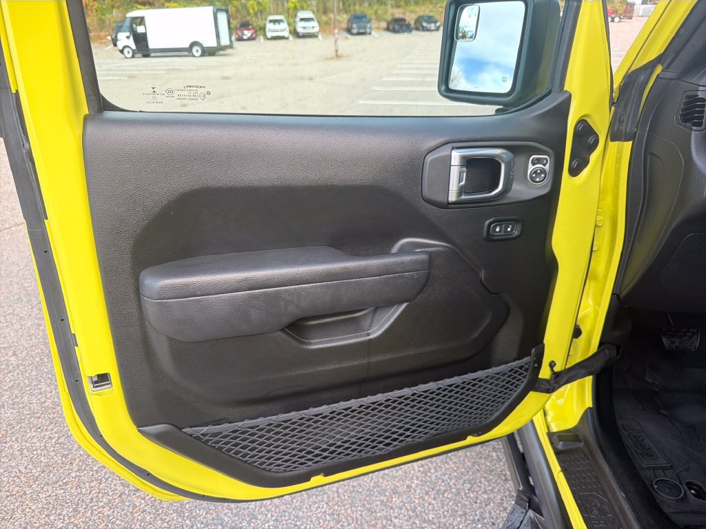 Used 2022 Jeep Wrangler Unlimited Sport AWD/4WD image 10
