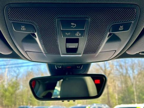 Used 2019 Mercedes-Benz GLA 250 4MATIC image 23