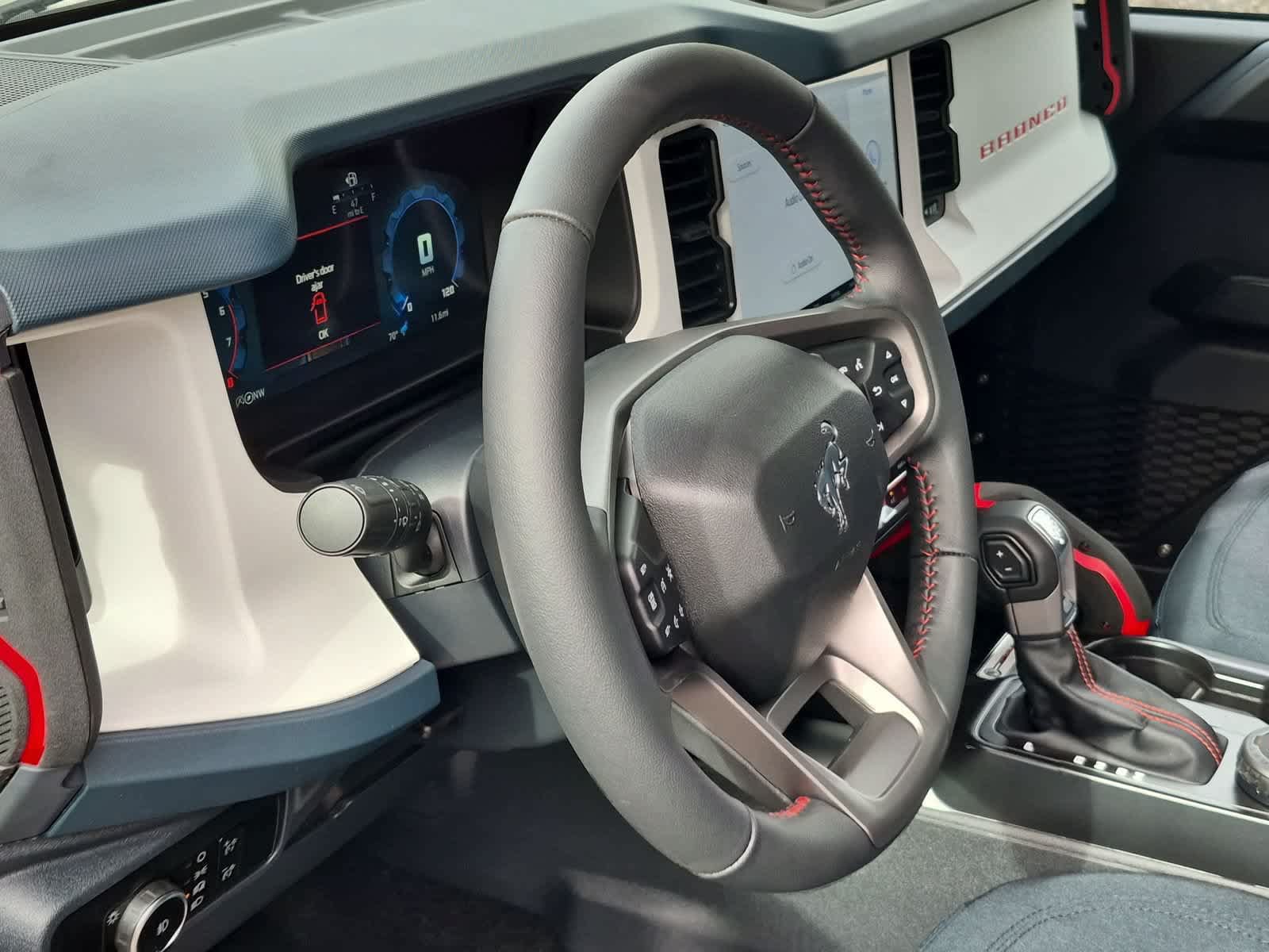 New 2026 Ford Bronco Heritage Edition AWD/4WD image 10