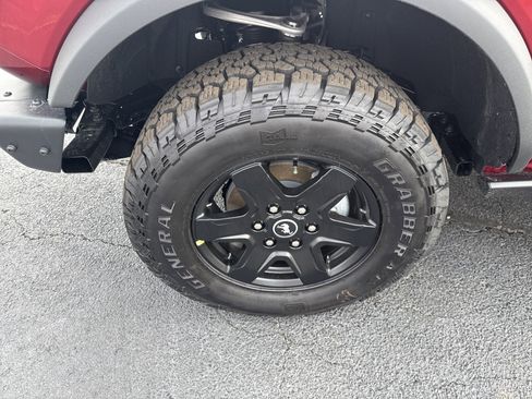 New 2025 Ford Bronco Big Bend w/ Black Diamond Package image 8