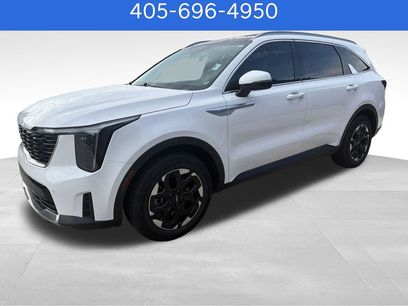 Used 2024 Kia Sorento S w/ Panoramic Sunroof Package