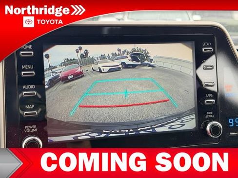 Used 2019 Toyota C-HR XLE FWD image 9