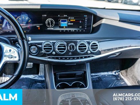Used 2020 Mercedes-Benz S 560 Sedan w/ AMG Line Exterior image 41