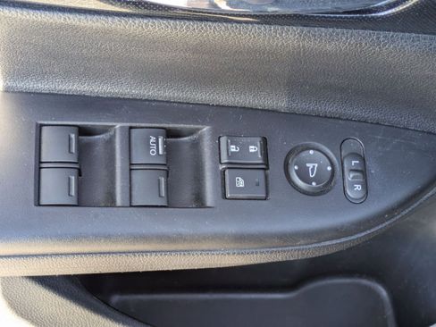 Used 2015 Honda Accord Sport image 19