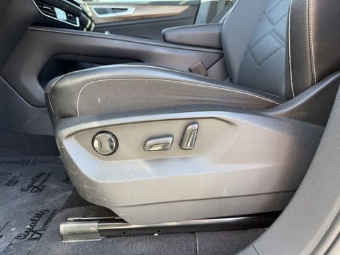 Used 2024 Volkswagen Atlas SE image 10