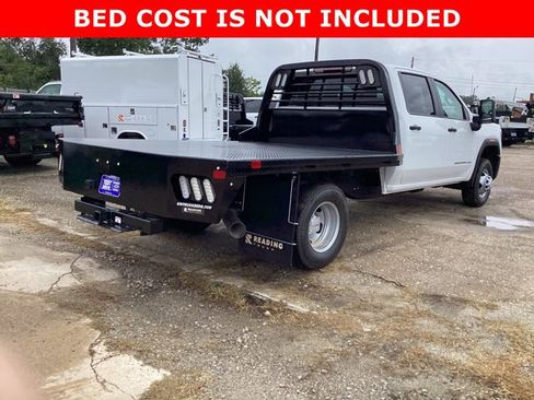 New 2025 GMC Sierra 3500 Pro w/ Convenience Package image 5