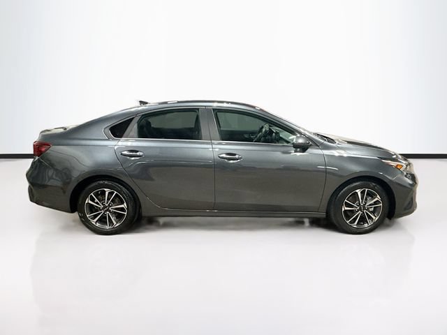 Used 2024 Kia Forte LXS FWD image 8