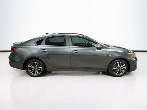 Used 2024 Kia Forte LXS FWD image 8