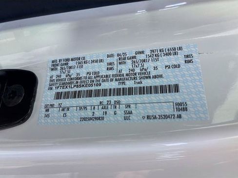 Certified 2025 Ford F150 XL AWD/4WD image 29