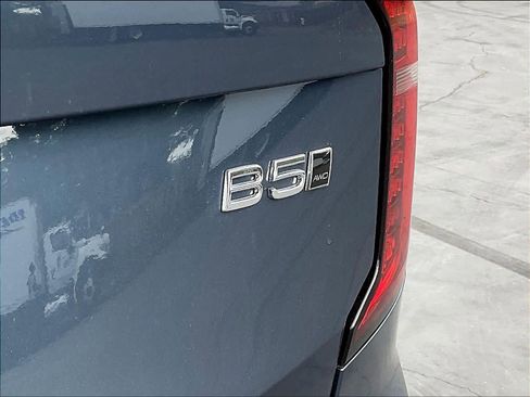 New 2026 Volvo XC90 B5 Core image 26