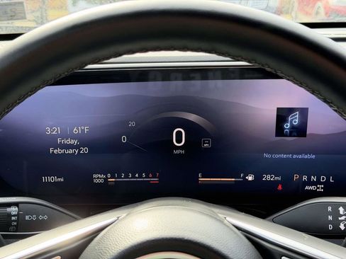 Used 2025 Buick Enclave Preferred image 12