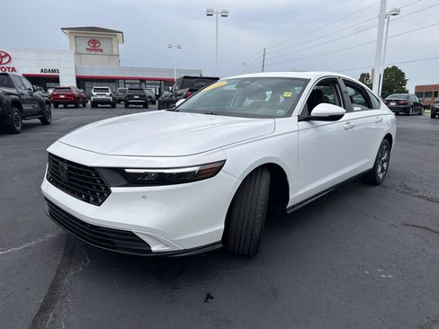 Used 2024 Honda Accord EX-L image 4