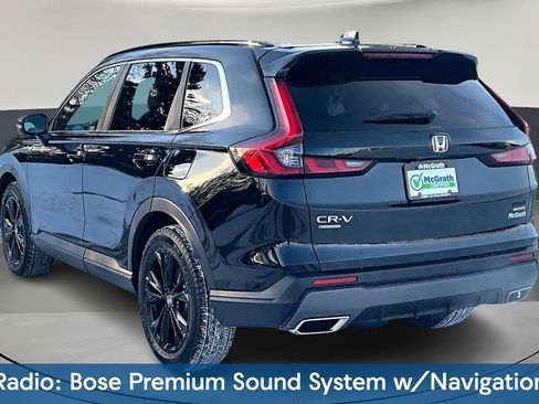 Used 2025 Honda CR-V Sport Touring image 4