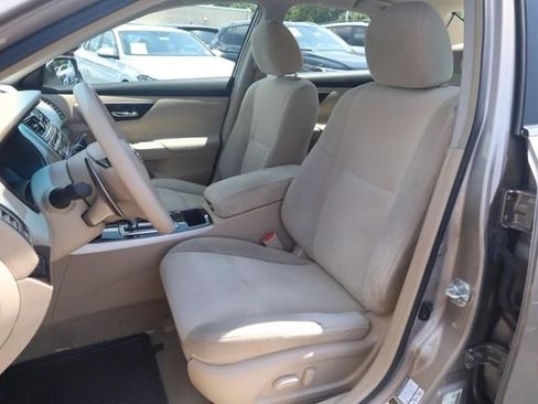 Used 2013 Nissan Altima 3.5 S FWD image 17