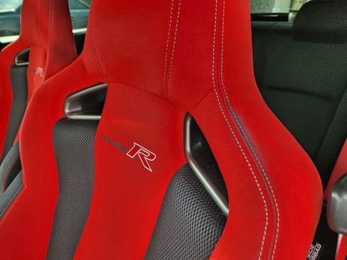 Used 2019 Honda Civic Type R image 19