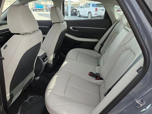 Used 2026 Hyundai Sonata Limited FWD image 12