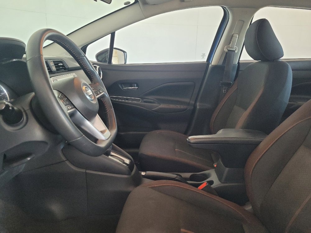 Used 2021 Nissan Versa SR FWD image 17