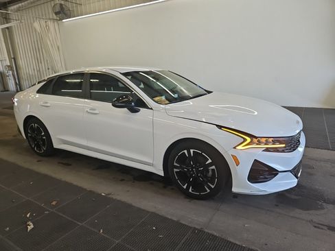 Used 2022 Kia K5 GT-Line FWD image 2