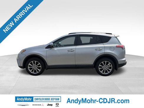 Used 2017 Toyota RAV4 Limited AWD/4WD image 4