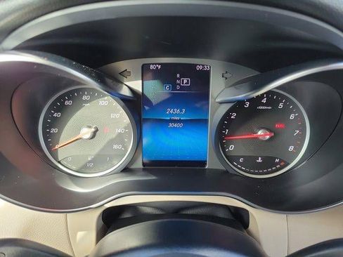 Used 2022 Mercedes-Benz GLC 300 image 13