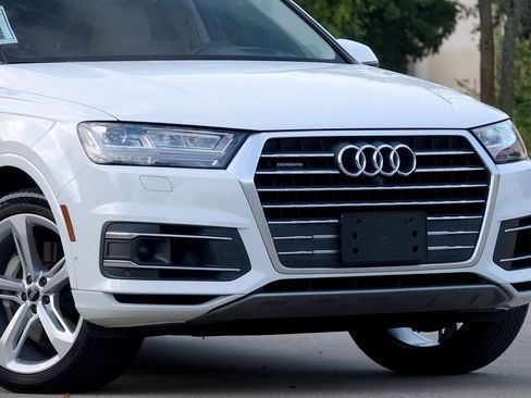 Used 2019 Audi Q7 3.0T Prestige w/ Prestige Package image 17