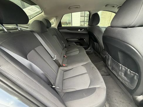 Used 2021 Kia K5 LXS FWD image 16